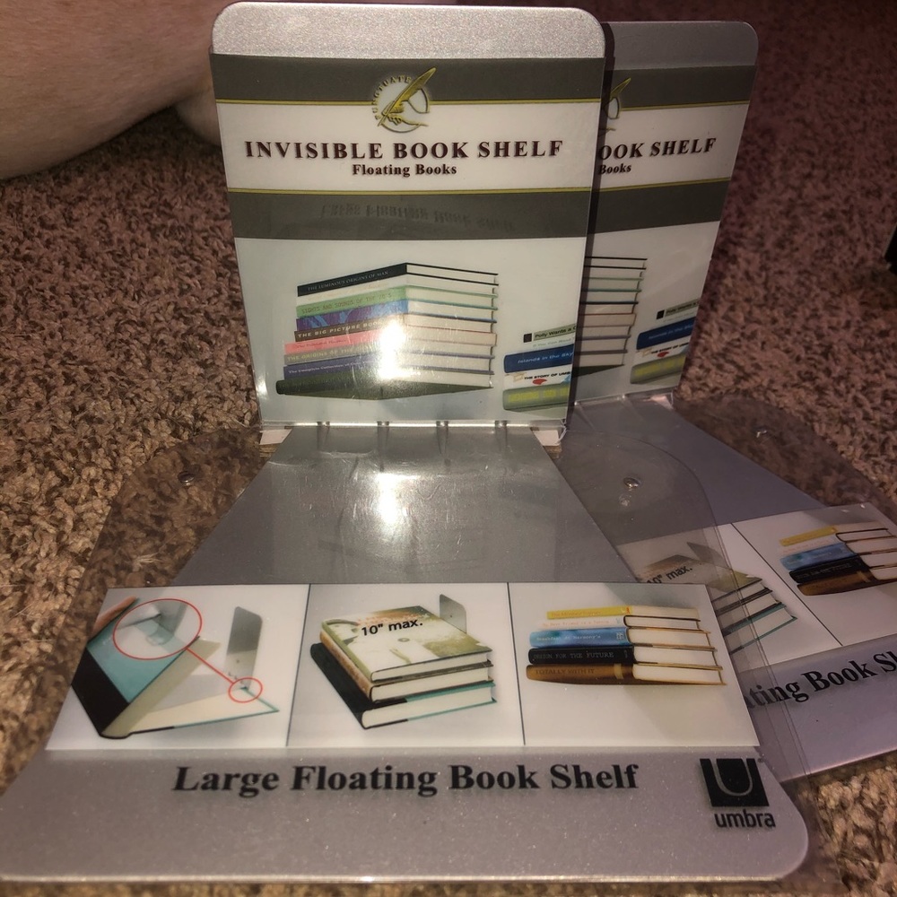 “Invisible” book shelves